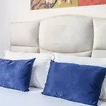 Miku Apartment-modernly Designed Downtown アパート *