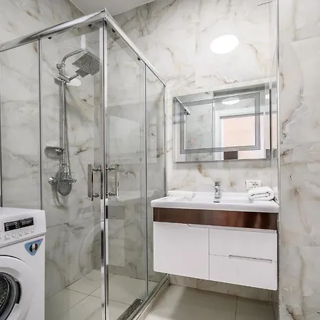 Miku Apartment-modernly Designed Downtown *