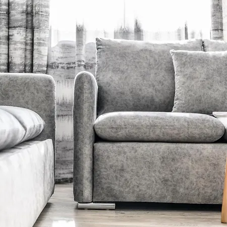 Miku Apartment-modernly Designed Downtown * Тирана