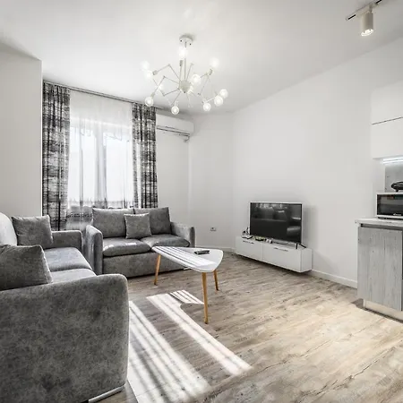 Miku Apartment-modernly Designed Downtown 地拉那