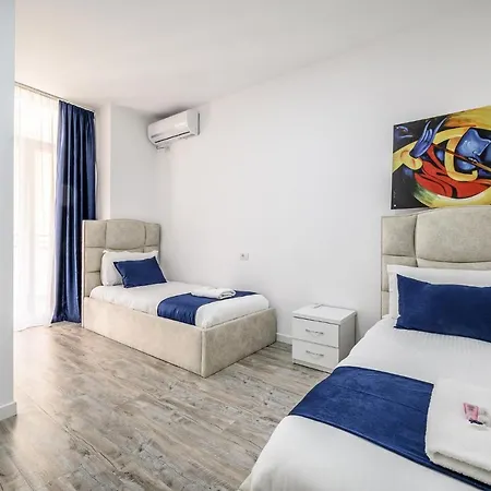 Miku Apartment-modernly Designed Downtown Τίρανα