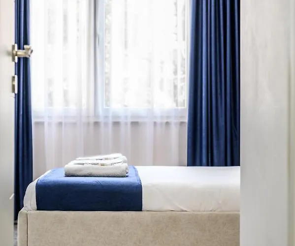 Διαμέρισμα Miku Apartment-modernly Designed Downtown Τίρανα