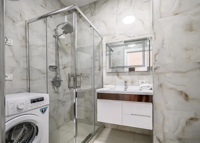 Miku Apartment-modernly Designed Downtown *