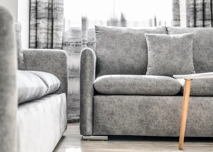 Miku Apartment-modernly Designed Downtown * Tirana