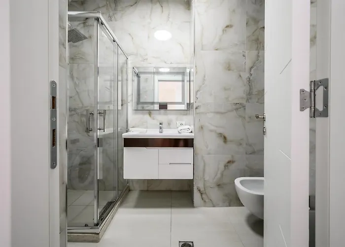 Διαμέρισμα Miku Apartment-modernly Designed Downtown