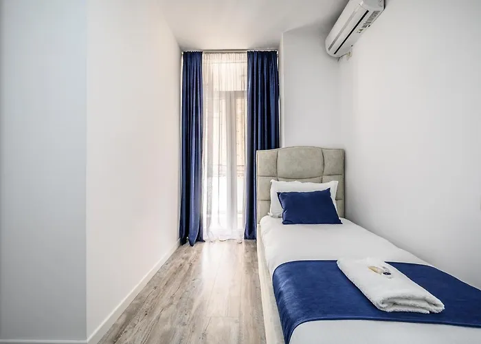 Lägenhet Miku Apartment-modernly Designed Downtown Tirana