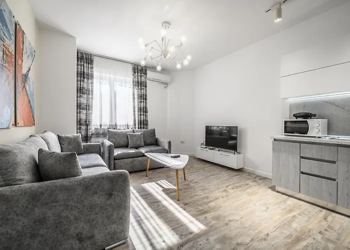 Miku Apartment-modernly Designed Downtown 티라나